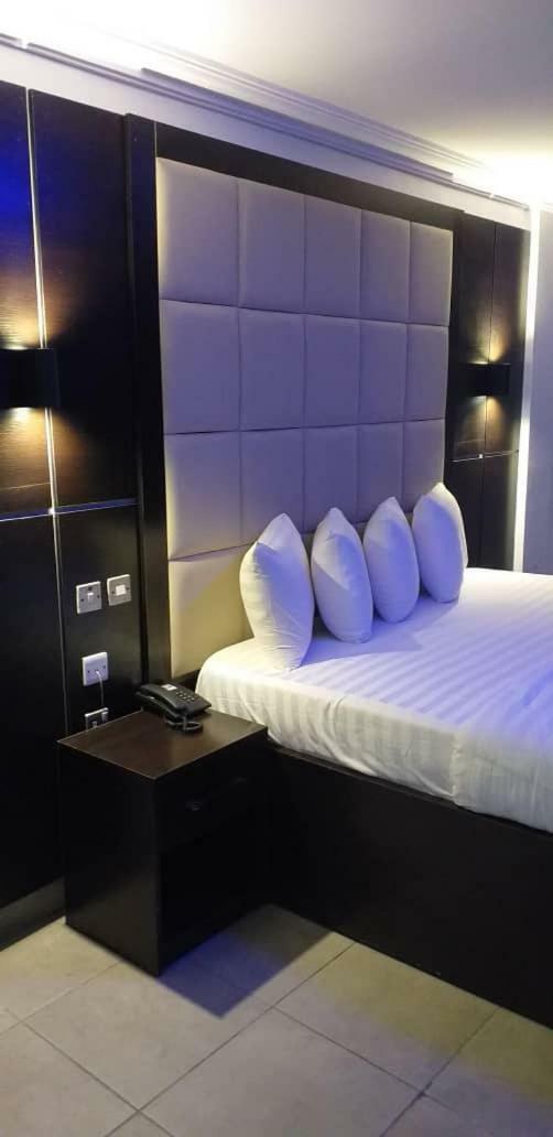 Presken Hotels @ Abuja Esterno foto