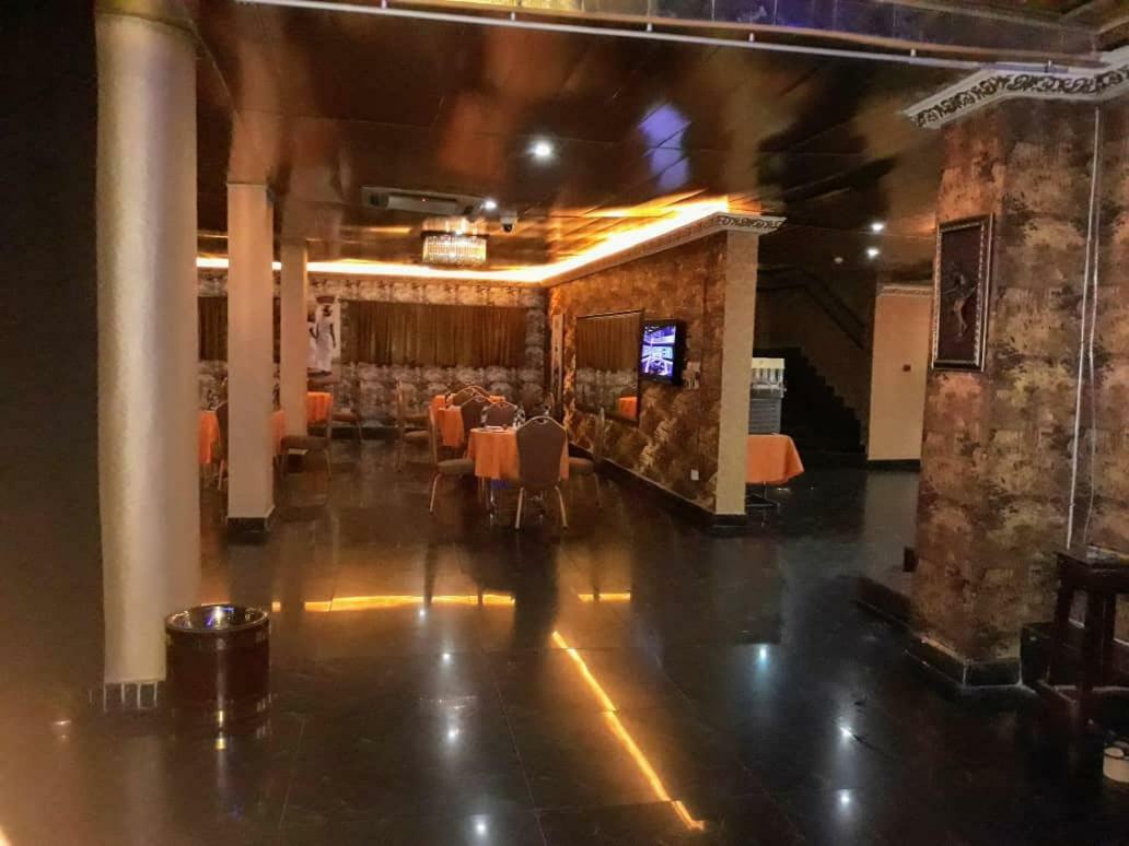Presken Hotels @ Abuja Esterno foto
